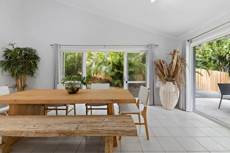 21 Safari Street, Noosa Heads QLD 4567