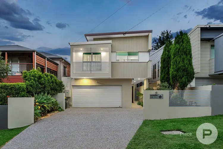 18 Sydney Avenue, Camp Hill QLD 4152