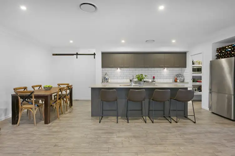 Sixth view of Homely house listing, 10 Hidden Cove, Tallebudgera QLD 4228