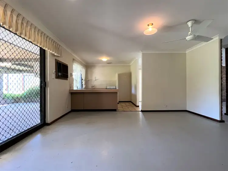 Seventh view of Homely house listing, 37 Mereworth Way, Marangaroo WA 6064