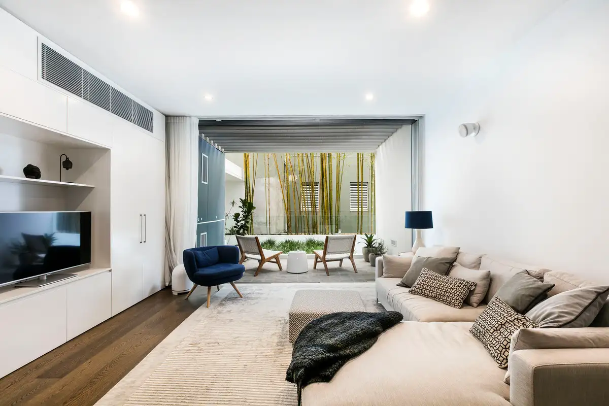 Main view of Homely apartment listing, 205/138 Barcom Avenue, Darlinghurst NSW 2010