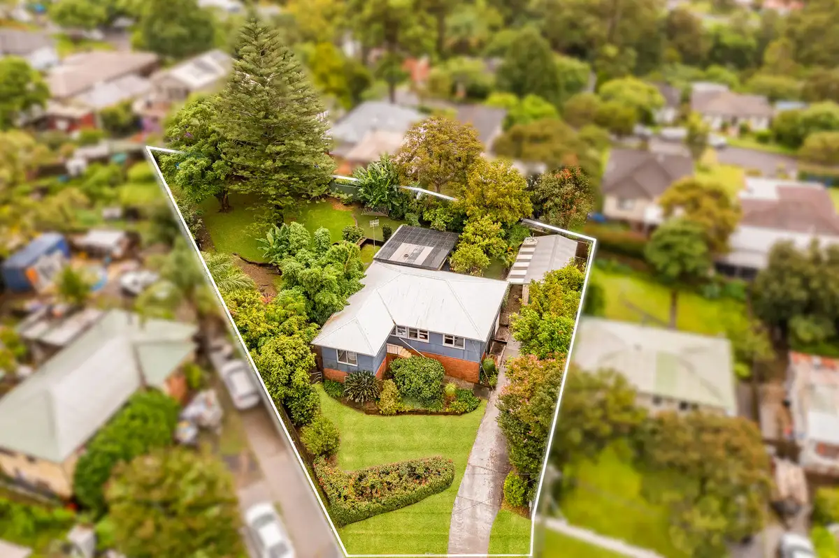 Main view of Homely house listing, 32 Cary Crescent, Springfield NSW 2250