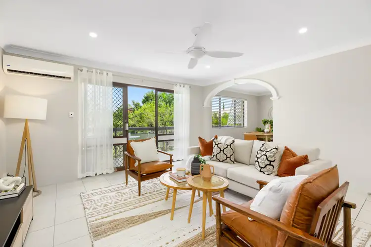 6/17 Logan Street, Greenslopes QLD 4120