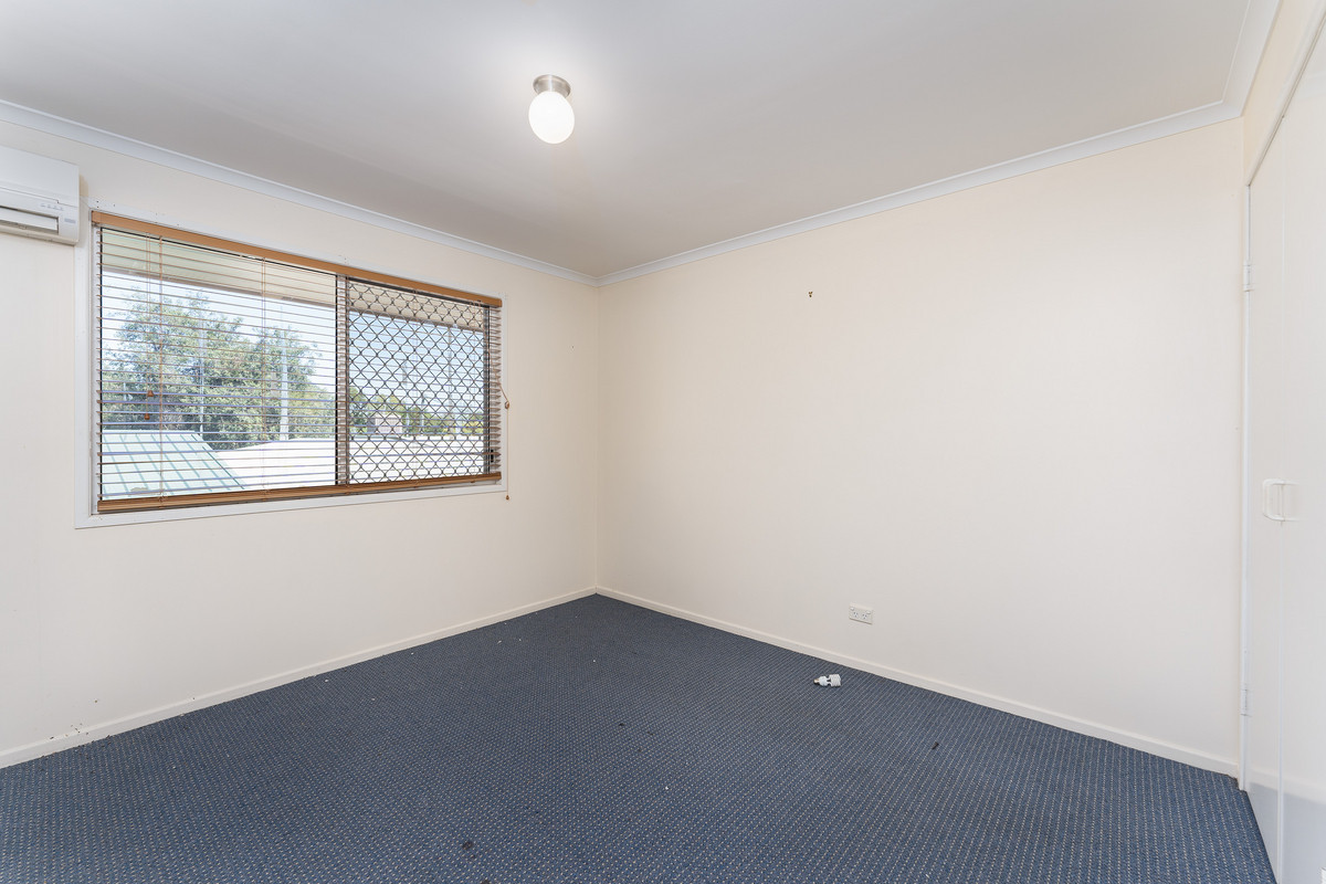 Seventh view of Homely house listing, 41 Staal Crescent, Emerald QLD 4720