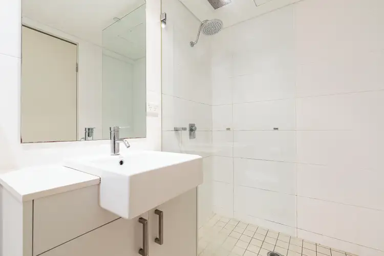 Sixth view of Homely apartment listing, 101/27 Commonwealth Street, Sydney NSW 2000