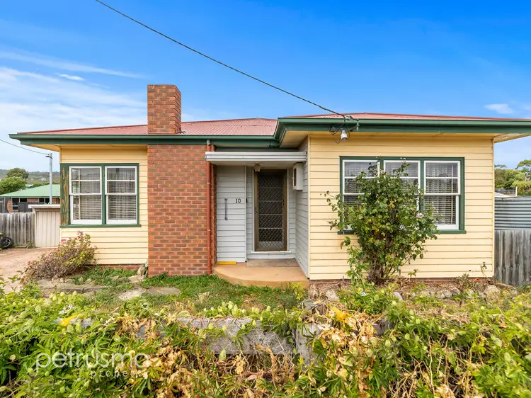 10 Carlton Beach Road, Dodges Ferry TAS 7173