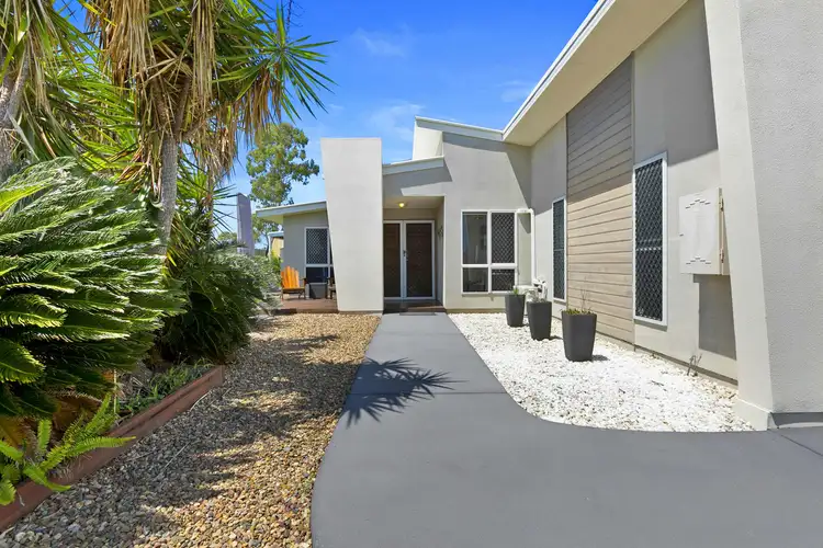 51 Archer Drive, Point Vernon QLD 4655