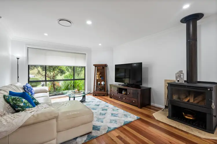 Second view of Homely house listing, 33 Cambourn Drive, Lisarow NSW 2250