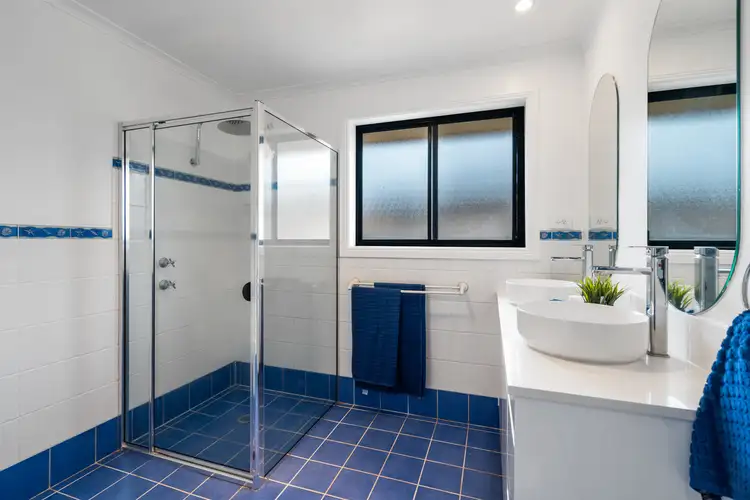 Fourth view of Homely house listing, 33 Cambourn Drive, Lisarow NSW 2250