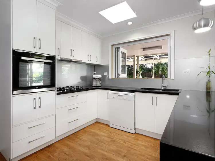 Second view of Homely house listing, 3 Burling Court, Sale VIC 3850