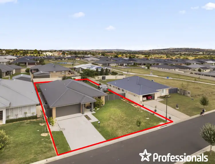 Third view of Homely house listing, 30 Mendel Drive, Kelso NSW 2795