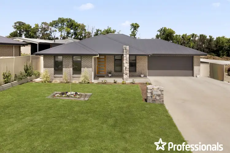 21 Fairleigh Place, Kelso NSW 2795