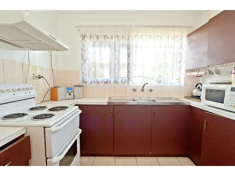 Second view of Homely unit listing, 3/1060 Caratel Street, North Albury NSW 2640