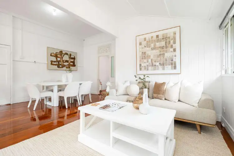 74 Deighton Road, Dutton Park QLD 4102