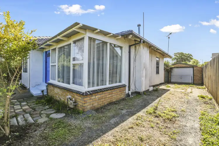 6 Bacchus Marsh Road