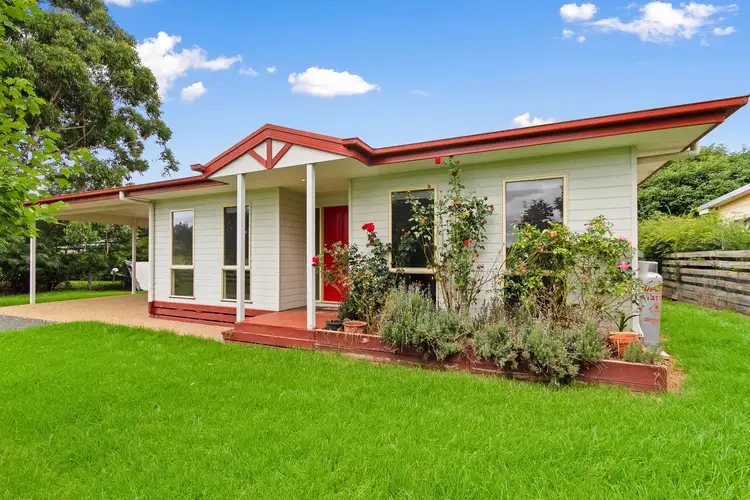 74 Victoria Street, Briagolong VIC 3860