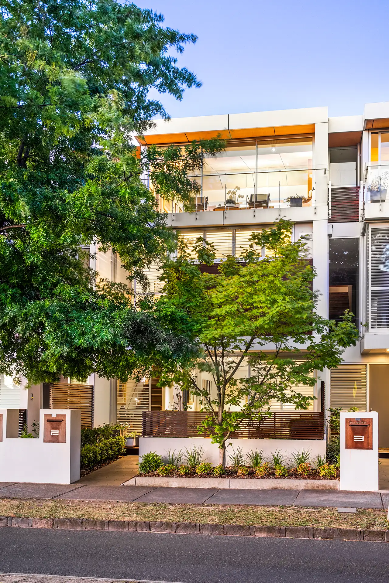 Main view of Homely townhouse listing, TH 2/127-129 Power Street, Hawthorn VIC 3122