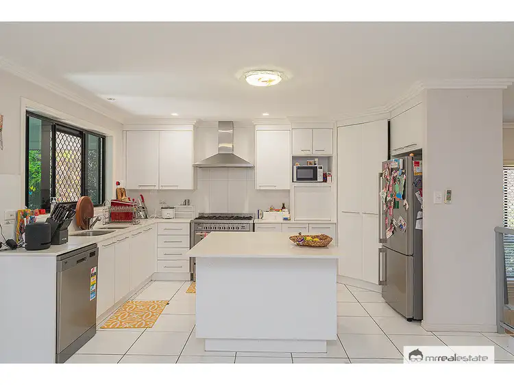 Second view of Homely house listing, 3/142 Sunset Drive, Norman Gardens QLD 4701