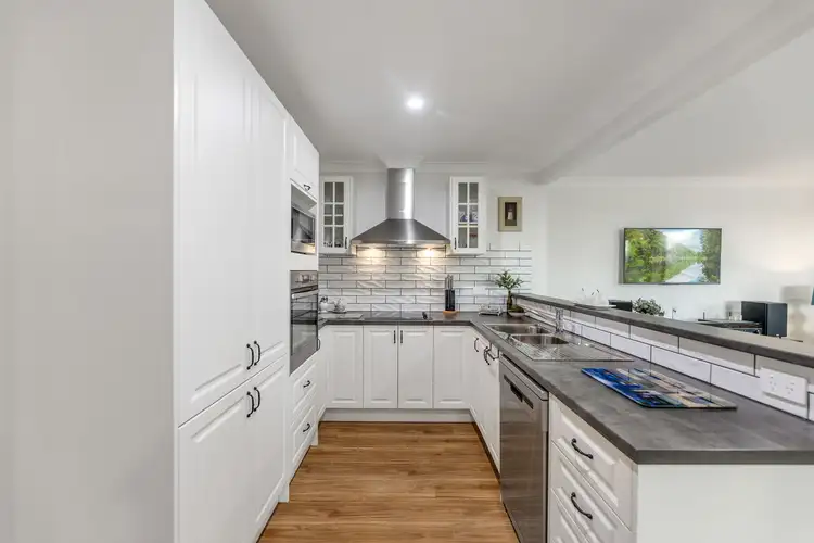 Third view of Homely house listing, 44 Rifle Range Road, Mount Lofty QLD 4350