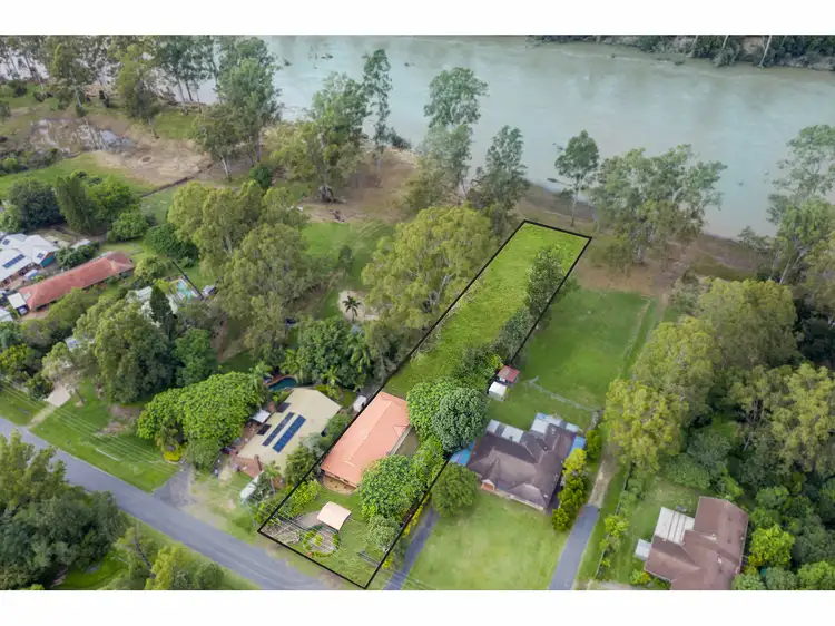11 Atkinson Drive, Karana Downs QLD 4306