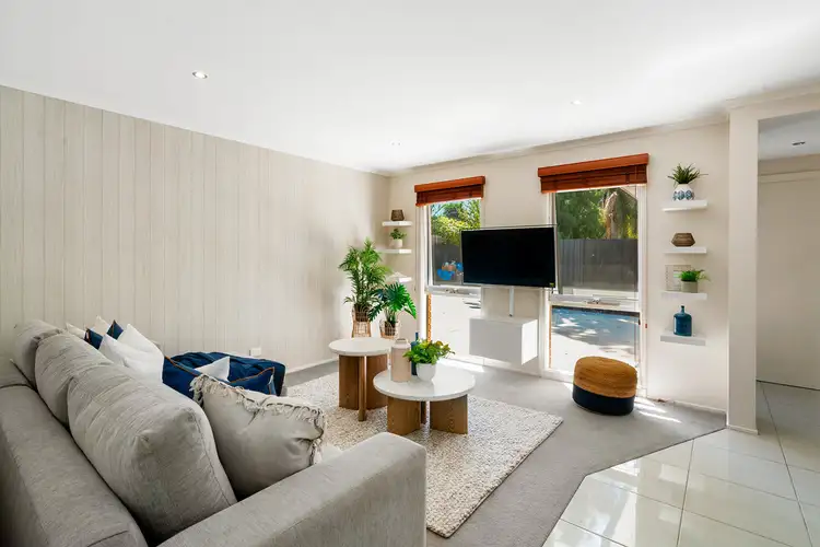 Fifth view of Homely house listing, 8 Julie Court, Langwarrin VIC 3910