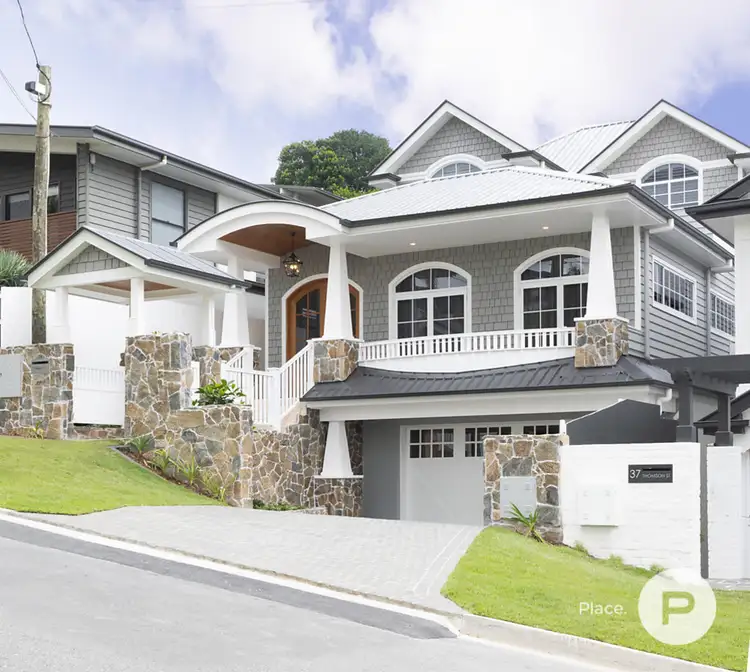 39 Thomson Street, Greenslopes QLD 4120