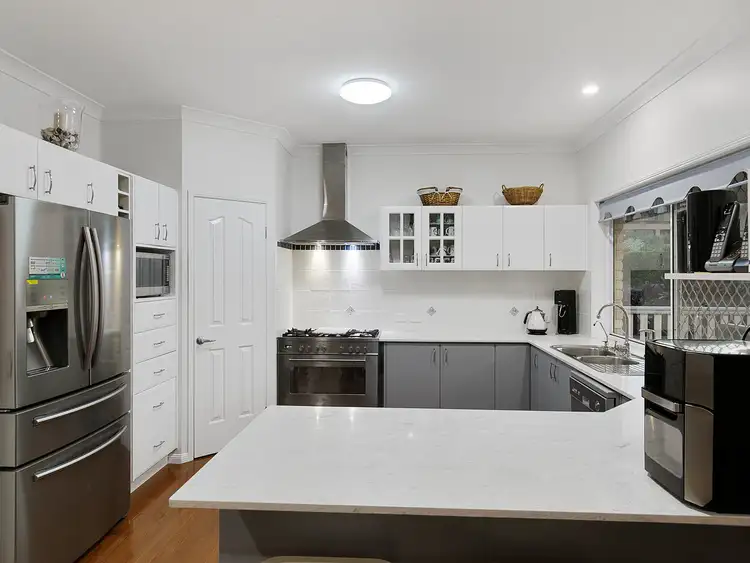 Sixth view of Homely house listing, 5 Braemar Court, Redland Bay QLD 4165