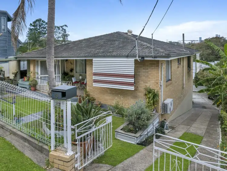 16 Beth Eden Tce, Ashgrove QLD 4060