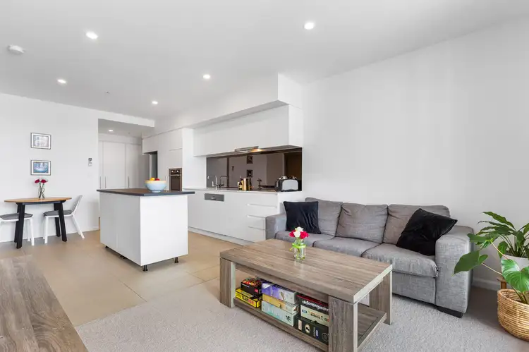 10506/300 Old Cleveland Road, Coorparoo QLD 4151
