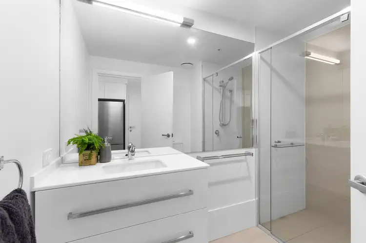Fourth view of Homely apartment listing, 10506/300 Old Cleveland Road, Coorparoo QLD 4151