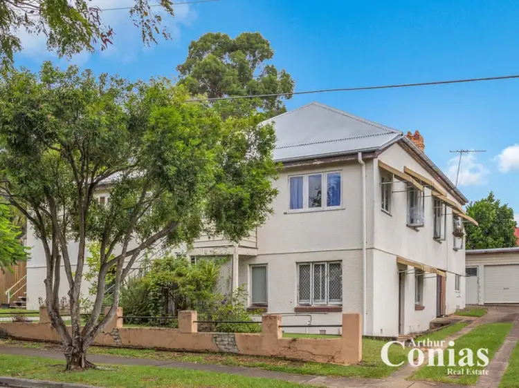 11 Leonard Street, Woolloongabba QLD 4102