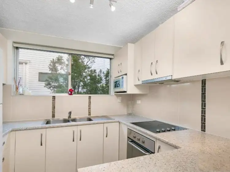 Fifth view of Homely unit listing, Unit 3/8 Feez Street, Yeronga QLD 4104