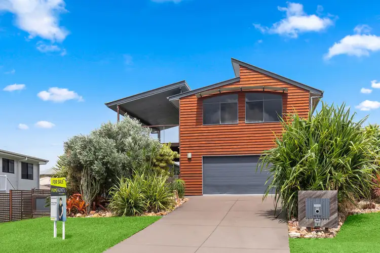 6 Sunad Court, Nikenbah QLD 4655