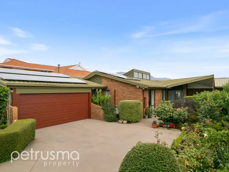7 Kaoota Road, Rose Bay TAS 7015
