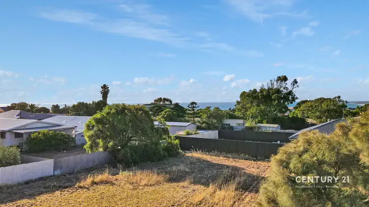 32 Hastings Avenue, Sellicks Beach SA 5174