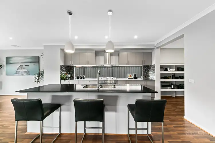 Seventh view of Homely house listing, 5 Peddar Way, Craigieburn VIC 3064