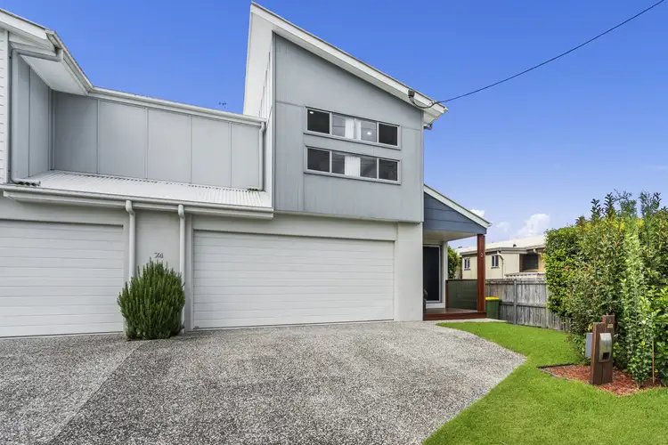 2/74 Guineas Creek Road, Currumbin Waters QLD 4223