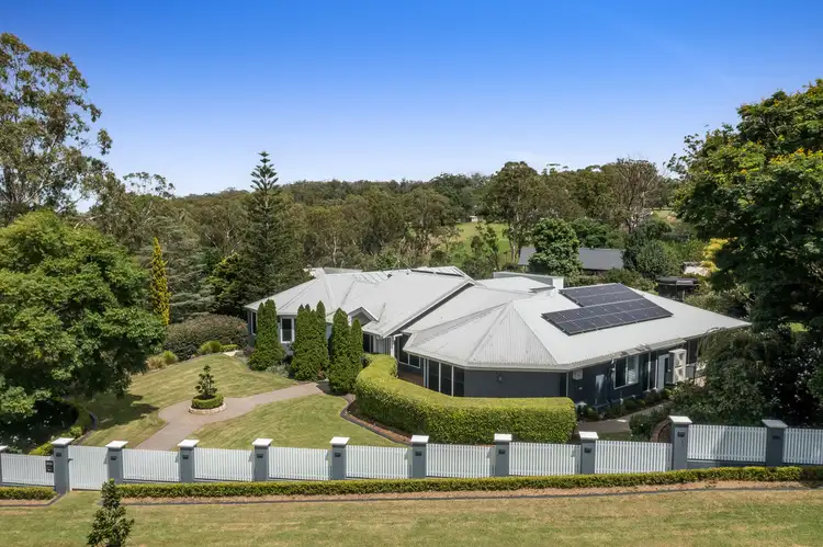 Second view of Homely house listing, 5 Glencoe Court, Middle Ridge QLD 4350