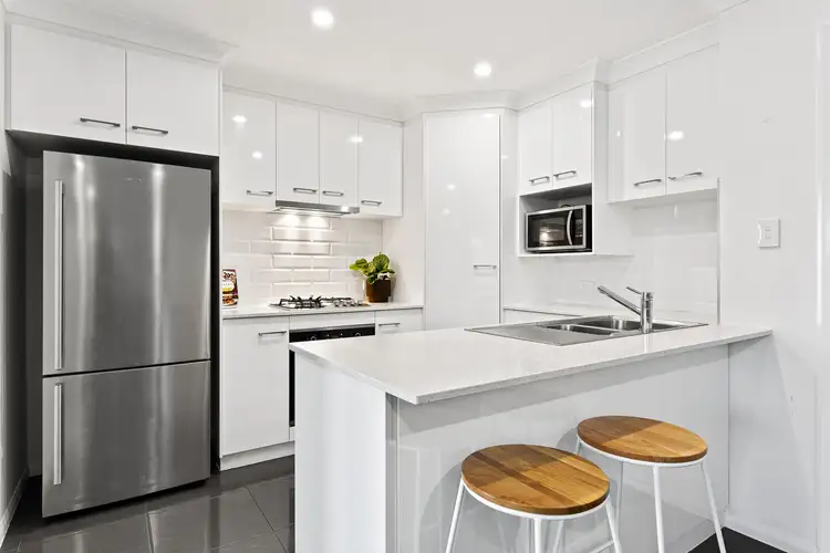 Second view of Homely unit listing, 1/38 Entabeni Drive, Kearneys Spring QLD 4350