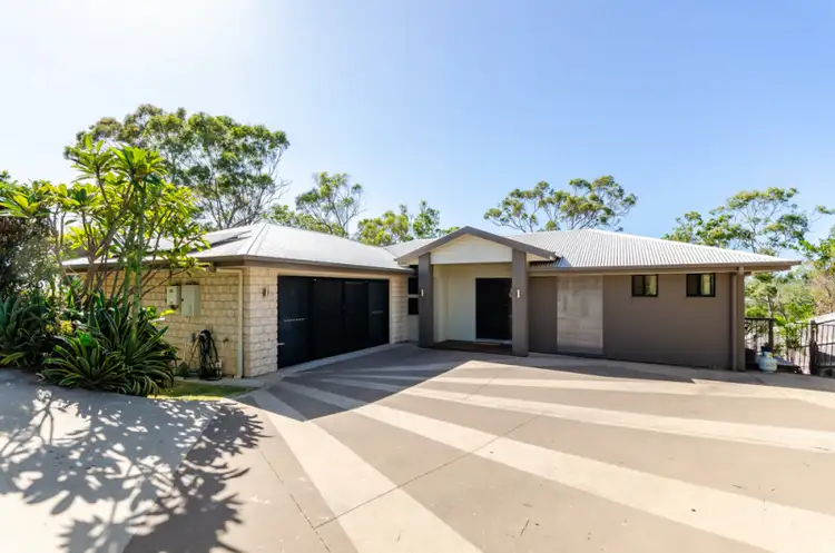 9 Eucalyptus Place, Kirkwood QLD 4680