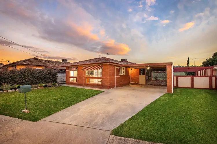 Second view of Homely house listing, 9 Sapphire Circuit, Wodonga VIC 3690