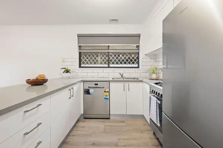 Fourth view of Homely house listing, 9 Sapphire Circuit, Wodonga VIC 3690