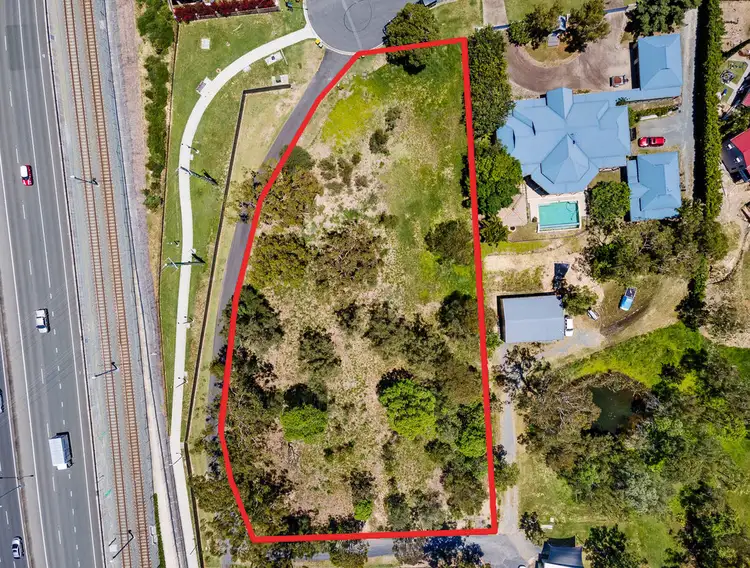 54 Uplands Drive, Parkwood QLD 4214