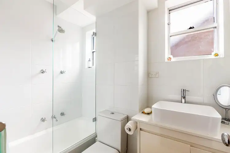Sixth view of Homely studio listing, 1/18a Ballast Point Road, Birchgrove NSW 2041