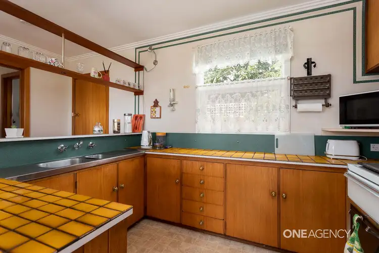 Sixth view of Homely house listing, 2 Chalk Avenue, Park Grove TAS 7320