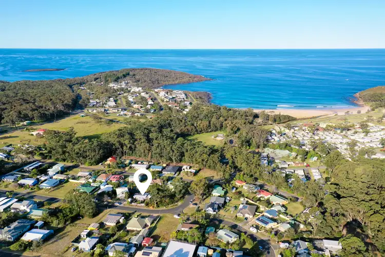 8 Northwood Drive, Kioloa NSW 2539