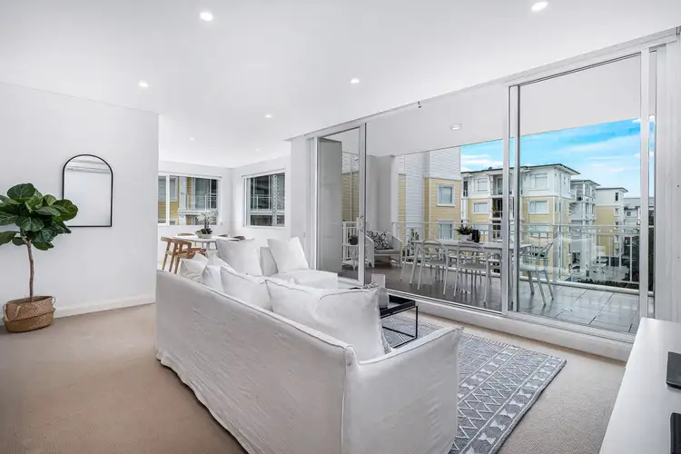 210/17 Woodlands Avenue, Breakfast Point NSW 2137