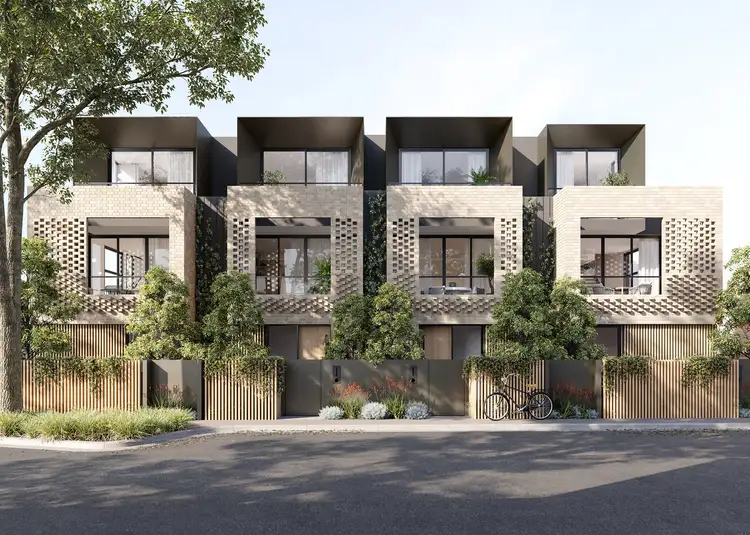 Main view of Homely townhouse listing, 2/37 Buckingham Street, Richmond VIC 3121