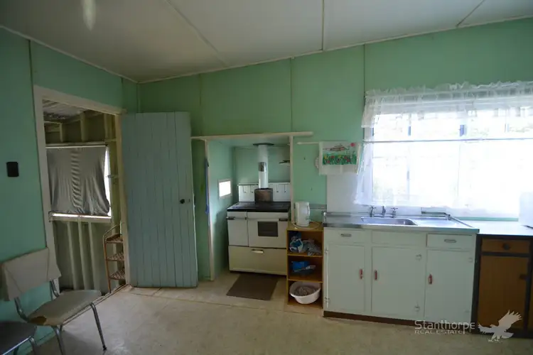 Sixth view of Homely house listing, 8 Ruby Street, Stanthorpe QLD 4380