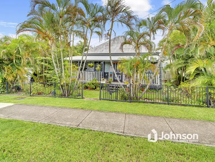 143 South Station Road, Silkstone QLD 4304